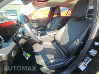 2025 Mercedes-Benz C 300 4MATIC - miniatura 7