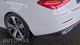 2025 Mercedes-Benz C 300 4MATIC - miniatura 10