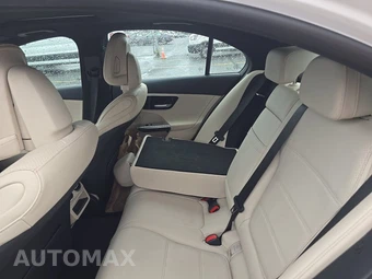 2025 Mercedes-Benz C 300 4MATIC - miniatura 18