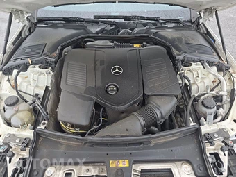 2025 Mercedes-Benz C 300 4MATIC - miniatura 21