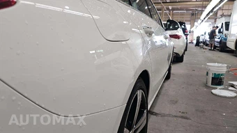 2025 Mercedes-Benz C 300 4MATIC - miniatura 29