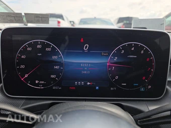 2025 Mercedes-Benz C 300 4MATIC - miniatura 18