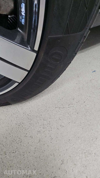 2025 Mercedes-Benz C 300 4MATIC - miniatura 28