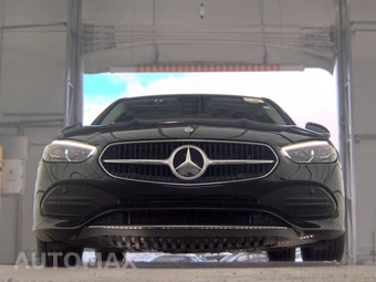 2025 Mercedes-Benz C 300 4MATIC - miniatura 3