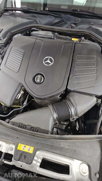 2025 Mercedes-Benz C 300 4MATIC - miniatura 35