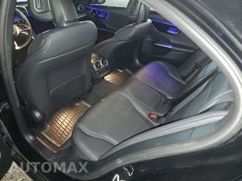 2025 Mercedes-Benz C 300 4MATIC - miniatura 13