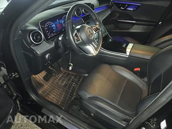 2025 Mercedes-Benz C 300 4MATIC - miniatura 7