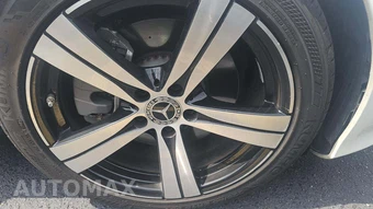 2025 Mercedes-Benz C 300 4MATIC – miniatura 33