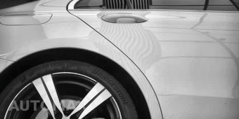 2025 Mercedes-Benz C 300 4MATIC – miniatura 34