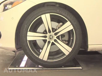 2025 Mercedes-Benz C 300 4MATIC – miniatura 9