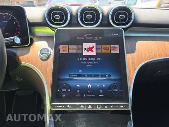 2025 Mercedes-Benz C 300 4MATIC – miniatura 17