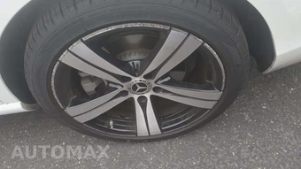 2025 Mercedes-Benz C 300 4MATIC – miniatura 28