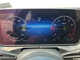 2025 Mercedes-Benz C 300 4MATIC - miniatura 18
