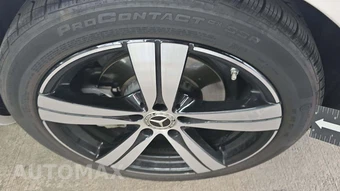 2025 Mercedes-Benz C 300 4MATIC - miniatura 28