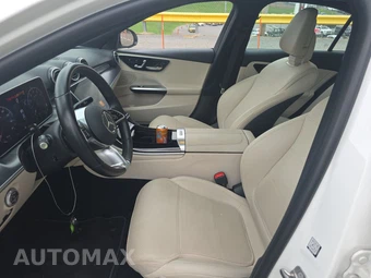 2025 Mercedes-Benz C 300 4MATIC - miniatura 13