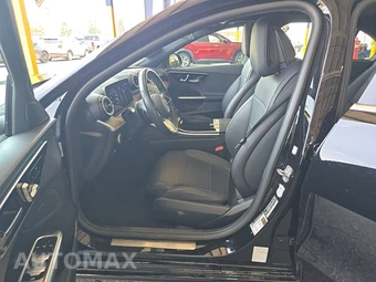 2025 Mercedes-Benz C 300 4MATIC - miniatura 7