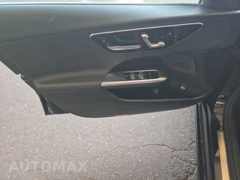 2025 Mercedes-Benz C 300 4MATIC - miniatura 9