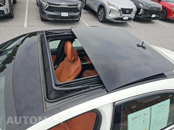 2025 Mercedes-Benz C 300 4MATIC - miniatura 9