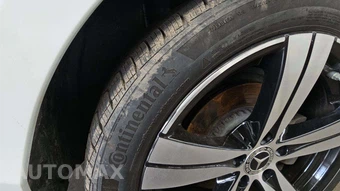 2025 Mercedes-Benz C 300 4MATIC - miniatura 29