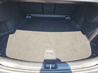 2025 Mercedes-Benz C 300 4MATIC - miniatura 23