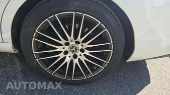 2025 Mercedes-Benz C 300 4MATIC – miniatura 24