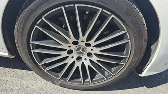 2025 Mercedes-Benz C 300 4MATIC – miniatura 27