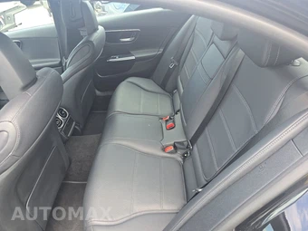 2025 Mercedes-Benz C 300 4MATIC - miniatura 13