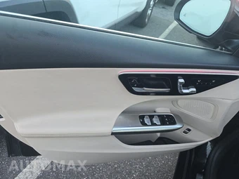2025 Mercedes-Benz C 300 4MATIC - miniatura 15