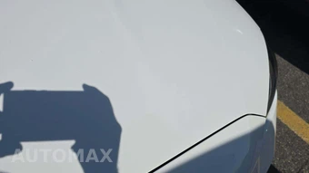 2025 Mercedes-Benz C 300 4MATIC - miniatura 18
