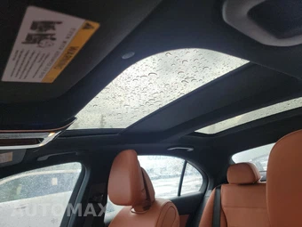 2025 Mercedes-Benz C 300 4MATIC – miniatura 20