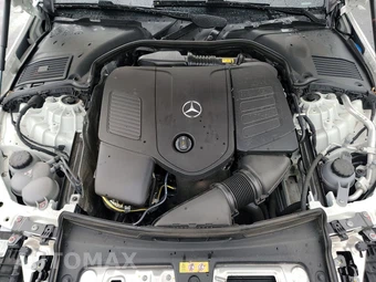 2025 Mercedes-Benz C 300 4MATIC – miniatura 22