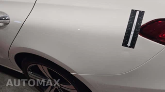 2025 Mercedes-Benz C 300 4MATIC – miniatura 29