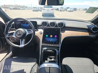 2025 Mercedes-Benz C 300 4MATIC - miniatura 11