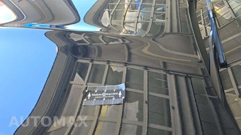2025 Mercedes-Benz C 300 4MATIC - miniatura 23