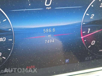 2025 Mercedes-Benz C 300 4MATIC - miniatura 9