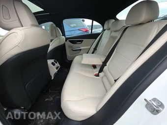 2025 Mercedes-Benz C 300 4MATIC - miniatura 13