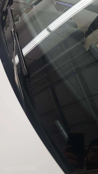 2025 Mercedes-Benz C 300 4MATIC - miniatura 21