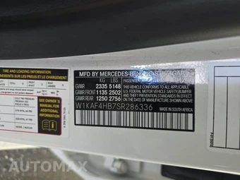2025 Mercedes-Benz C 300 4MATIC - miniatura 14