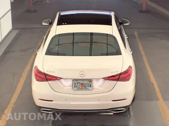 2025 Mercedes-Benz C 300 4MATIC - miniatura 5