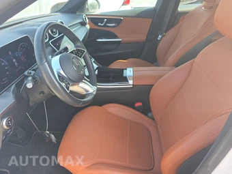 2025 Mercedes-Benz C 300 4MATIC - miniatura 7