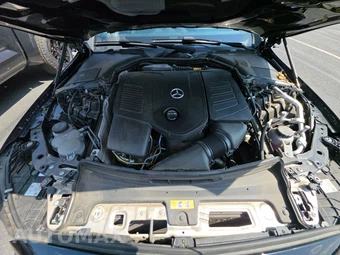 2025 Mercedes-Benz C 300 4MATIC - miniatura 22