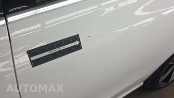 2025 Mercedes-Benz C 300 4MATIC – miniatura 26