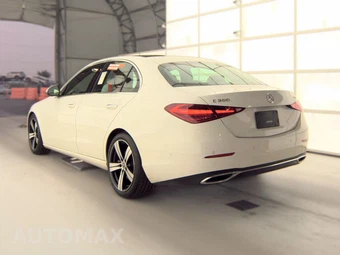 2025 Mercedes-Benz C 300 4MATIC – miniatura 8