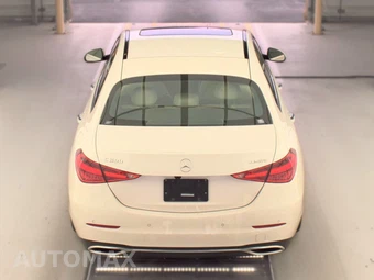 2025 Mercedes-Benz C 300 4MATIC - miniatura 6