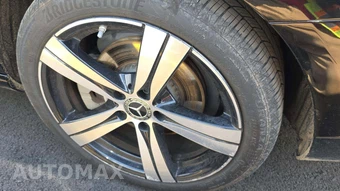 2025 Mercedes-Benz C 300 4MATIC - miniatura 28