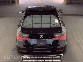 2025 Mercedes-Benz C 300 4MATIC - miniatura 6