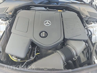 2025 Mercedes-Benz C 300 4MATIC - miniatura 15