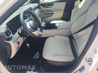 2025 Mercedes-Benz C 300 4MATIC - miniatura 7