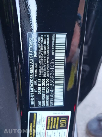 2025 Mercedes-Benz C 300 4MATIC – miniatura 14
