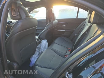 2025 Mercedes-Benz C 300 4MATIC - miniatura 19